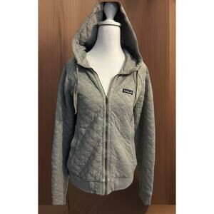 Patagonia Women's Quilted Hooded Jacket - Light Gray